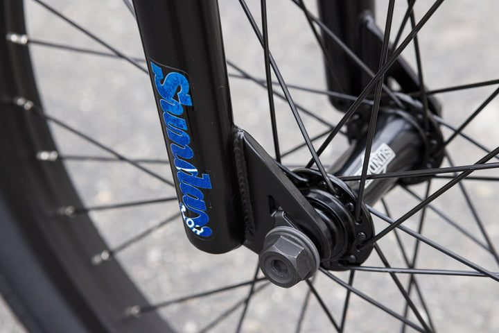 Sunday Forecaster Park - Maca Perez Grasset Signature