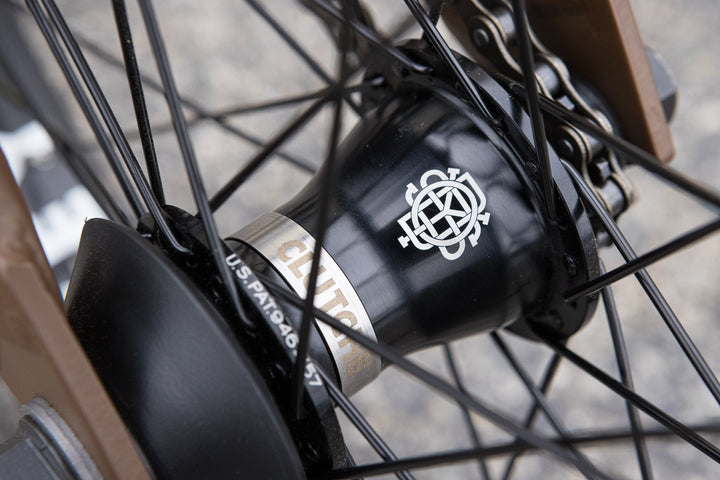 Sunday EX - Julian Arteaga Signature