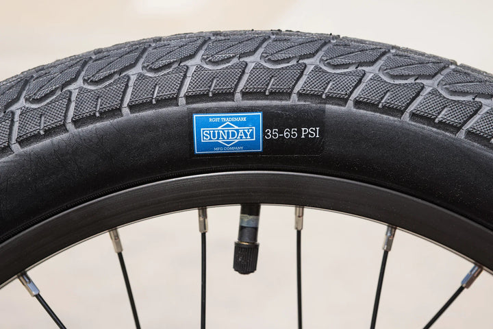 Sunday 18" Primer Kids BMX