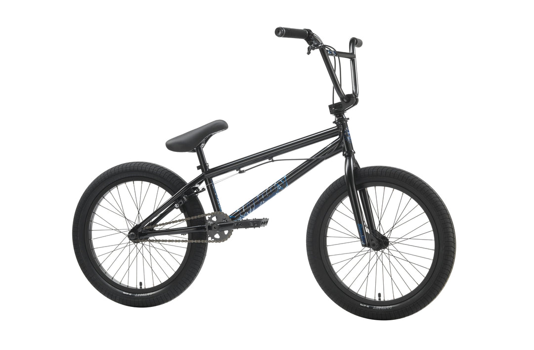 Sunday Forecaster Park - Maca Perez Grasset Signature