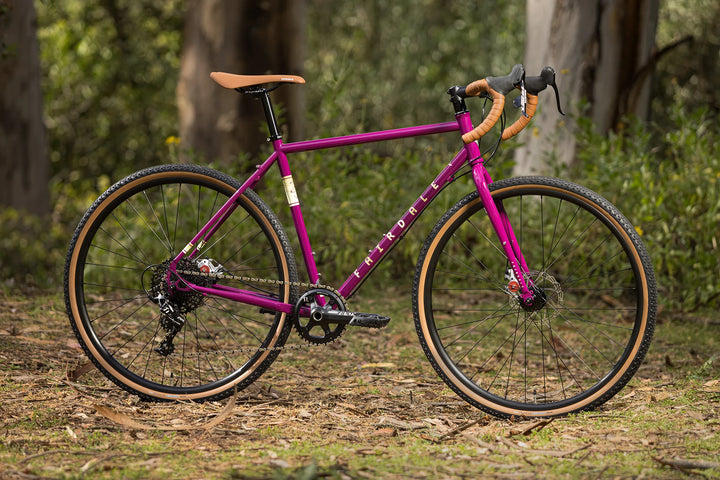 Fairdale Weekender Nomad (Gloss Berry)