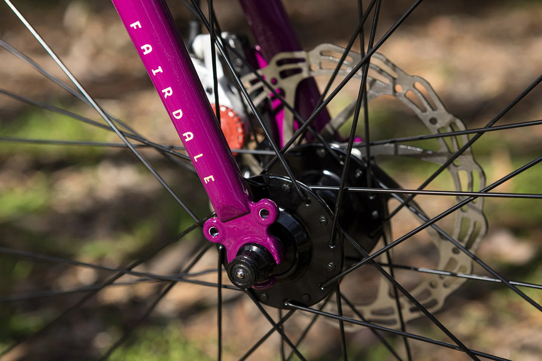 Fairdale Weekender Nomad (Gloss Berry)
