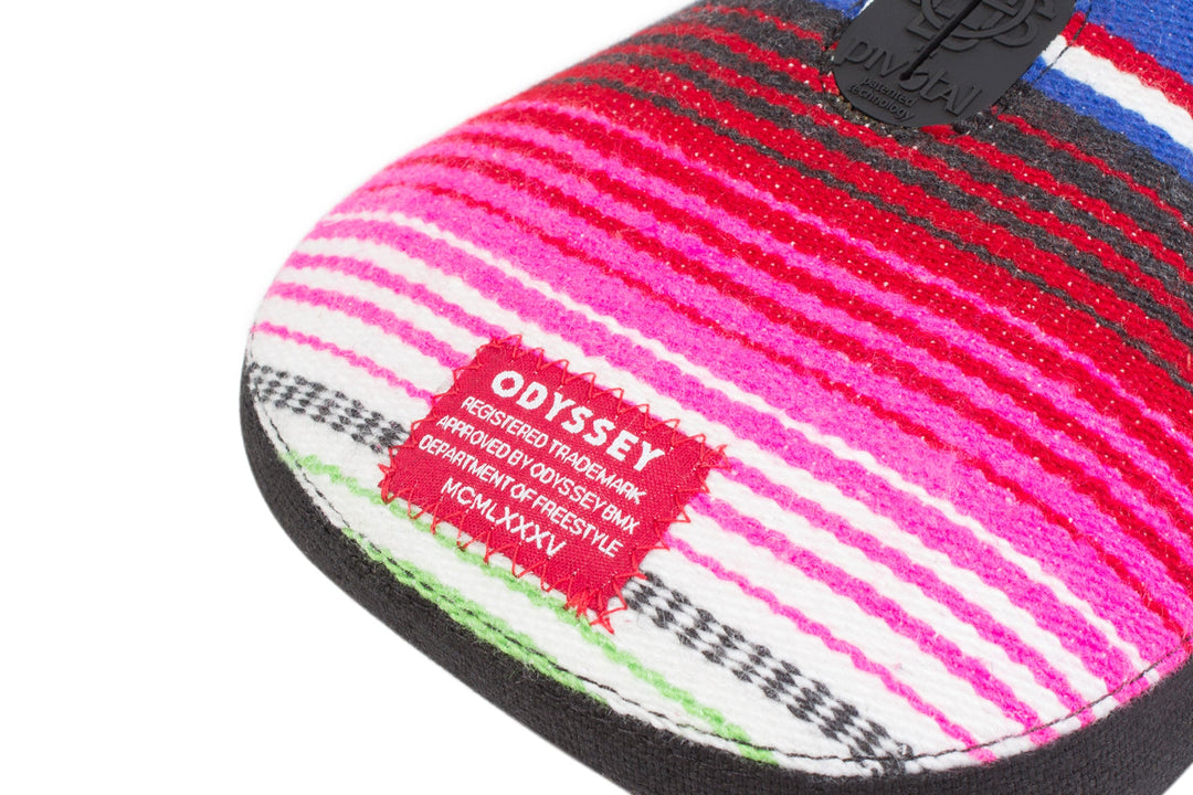 Odyssey Mexican Blanket Pivotal Seat
