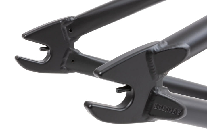 Sunday Darkwave Frame