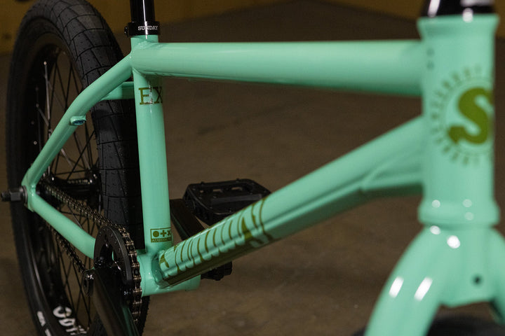 Sunday EX - Erik Elstran Signature