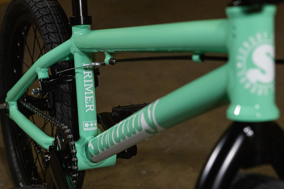 Sunday Aluminum Primer 18", frame detail