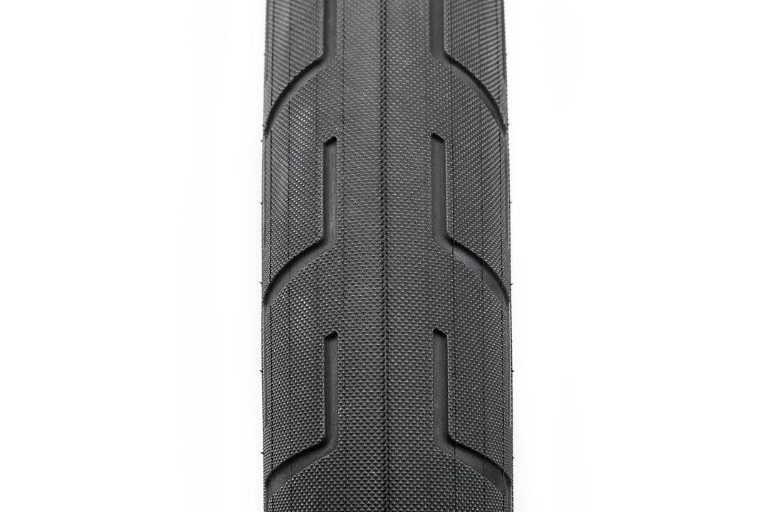 BSD DONNASTREET KEVLAR BEAD TIRE