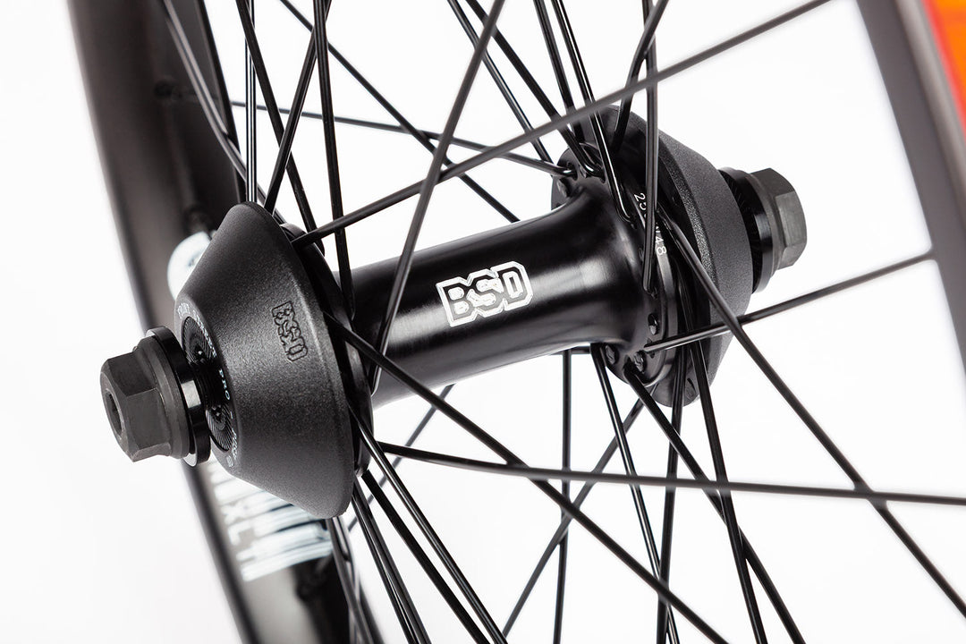 BSD CRBN-XLT Front Street Pro - Front Wheel