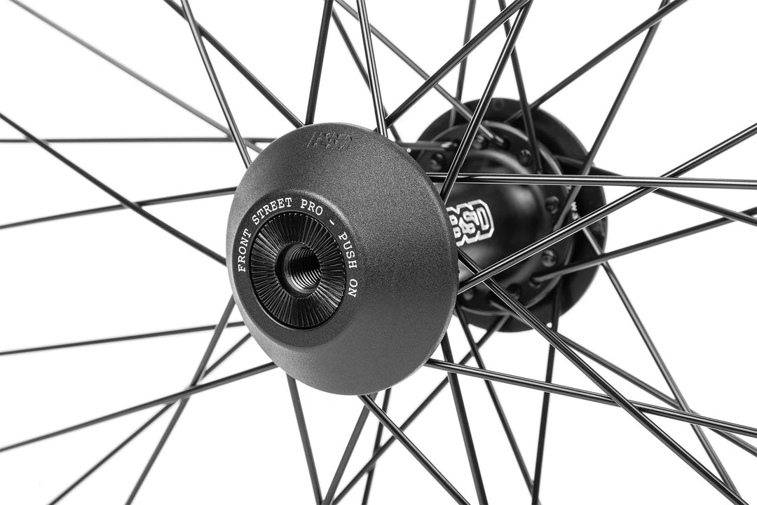 BSD Jersey barrier Front Street Pro Push On Hub Guard